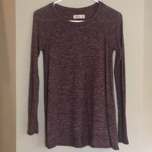 Hollister burgundy knit top XS flare maroon